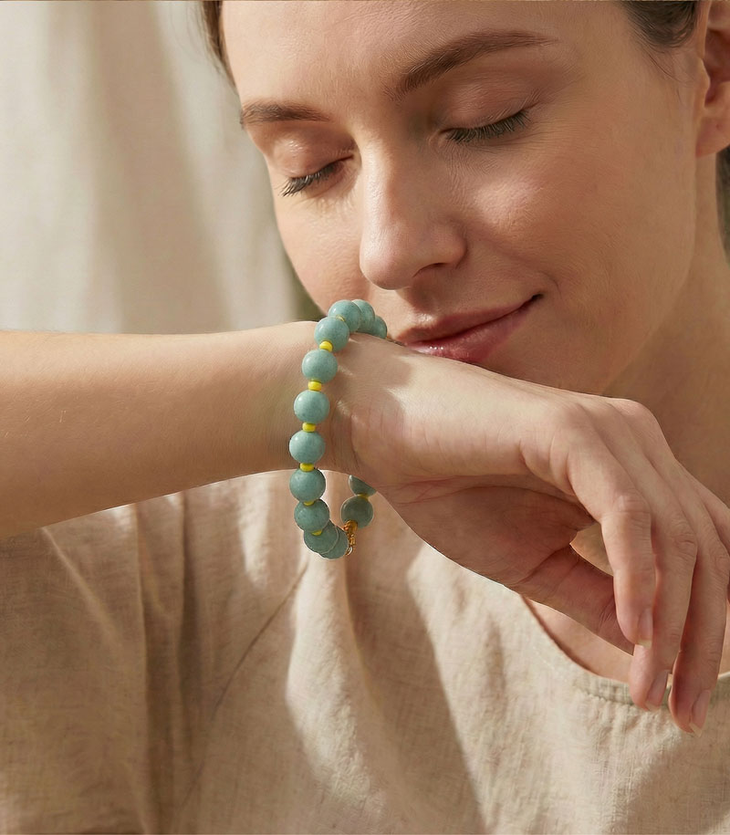 Chinese Herbal Bracelet
